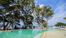 Double-Six Luxury Hotel