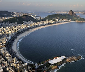 Os cruzeiros mais desejados que visitam Copacabana
