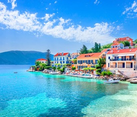 Os cruzeiros mais desejados que visitam Fiskardo (Grecia)