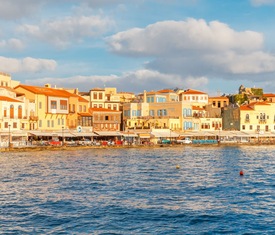 Os cruzeiros mais desejados que visitam Souda Bay (Chania, Creta)