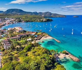 Os cruzeiros mais desejados que visitam Les Trois-Îlets (Martinica)