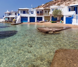 Os cruzeiros mais desejados que visitam Milos
