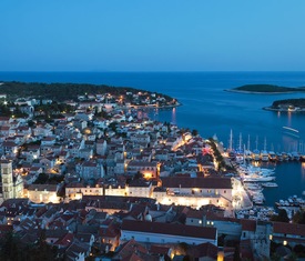 Os cruzeiros mais desejados que visitam Hvar (Croacia)