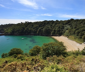 Os cruzeiros mais desejados que visitam Guernsey (Grã-Bretanha)