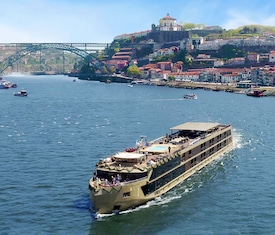 Os Cruzeiros mais procurados a bordo do AMADOURO