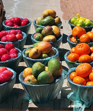 Fazer compras nos souks e marcados