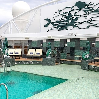 MSC Yacht Club,