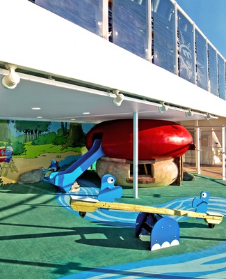 imagem MSC Divina 22
