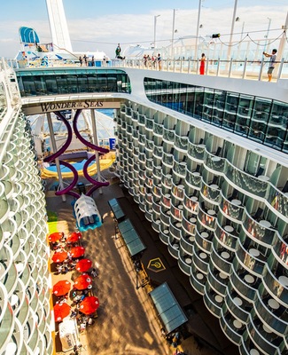 imagem Wonder of the Seas 17