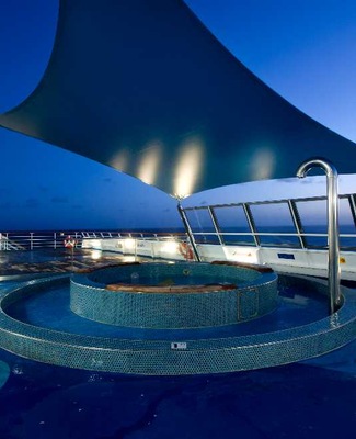 imagem Carnival Victory 11