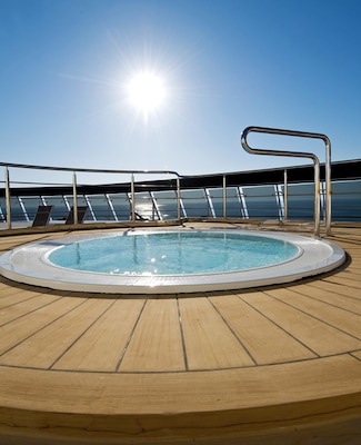 imagem MSC Divina 14