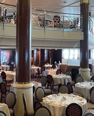 imagem Celebrity Infinity 13