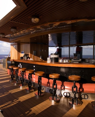 imagem Carnival Splendor 12