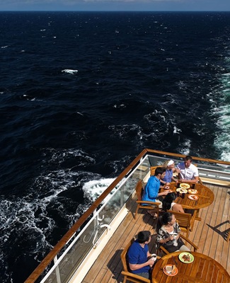 imagem Celebrity Summit 18