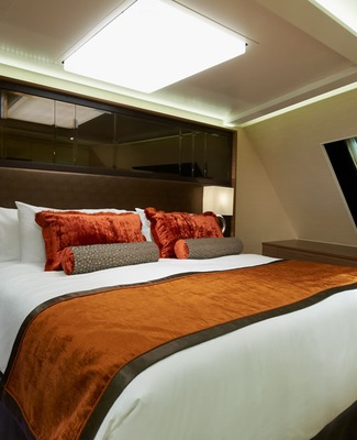 imagem Celebrity Reflection 22