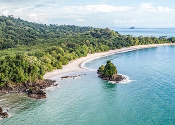 Manuel Antonio xx