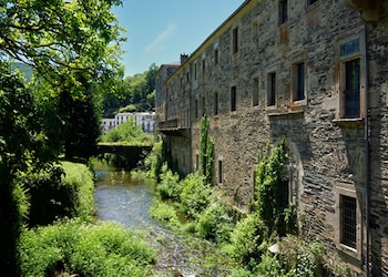 Sarria