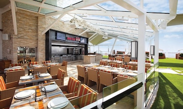 Restaurante The Lawn Club Grill