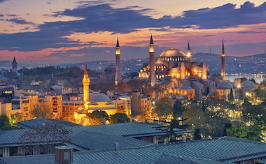 Istambul com voo, hotel, city tour e cruzeiro no Bósforo