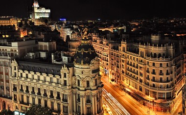 Visite Madrid com um tour encantado