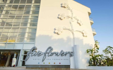 Five Flowers Hotel & Spa Formentera