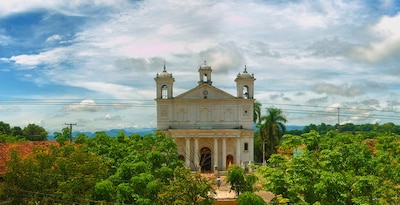 San Salvador, Joya de Cerén, Suchitoto e Copán