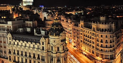 Visite Madrid com um tour encantado