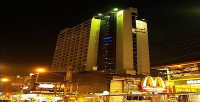 Royal Lanna Hotel