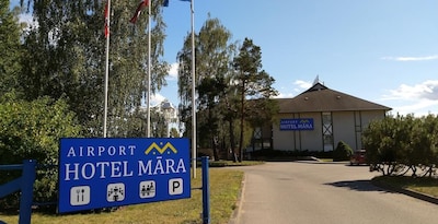 Airport Hotel Mara