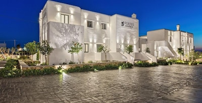 Portes Mykonos Suites & Villas