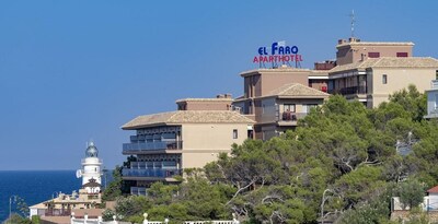 Aparthotel El Faro