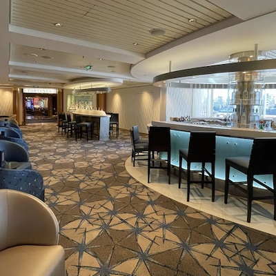 imagem Celebrity Infinity 4