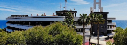 Apartamentos Palmera Beach