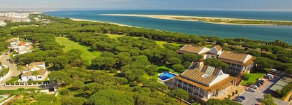 Hotel Nuevo Portil Golf