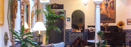 Hotel Abanico Casa Palacio