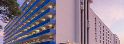Hotel Tahití Playa & Suites
