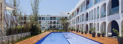 Ebano Hotel Apartments & Spa