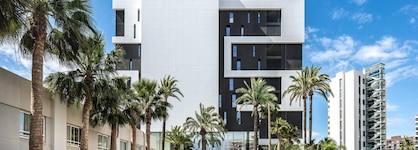 Port Hotel Alicante City & Beach