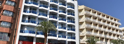 Blau Apartments