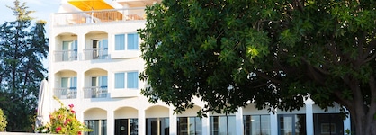 Ozadi Tavira Hotel