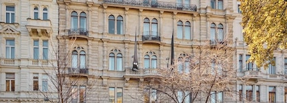Miiro Palais Rudolf