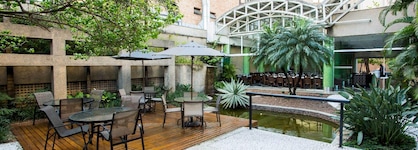 Estanplaza International