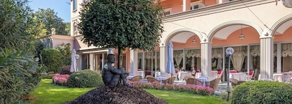 Hotel De La Paix