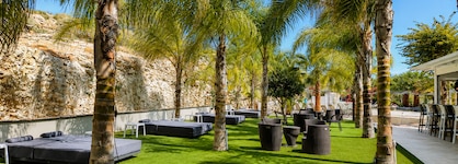 Corfu Hotel