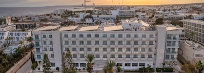 Nestor Hotel