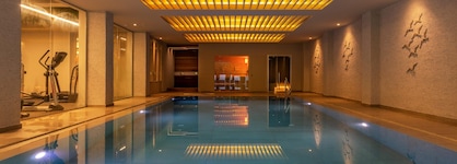 Nelia Beach Hotel & Spa