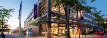 Premier Inn Essen City Limbecker Platz Hotel