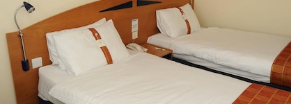 Holiday Inn Express Glasgow Airport By Ihg