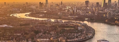 a&o London Docklands Riverside