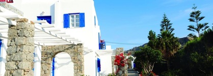 Kamari Hotel